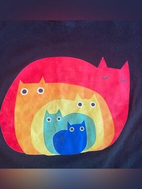 Totoro Colorful Nesting Cats Graphic Tee - Multicolor, 6x